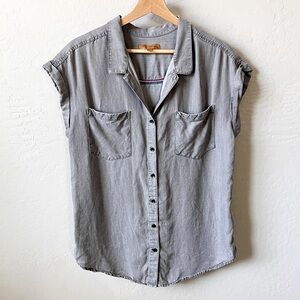 Jachs Girlfriend Tencel Lyocel Button Front Shirt